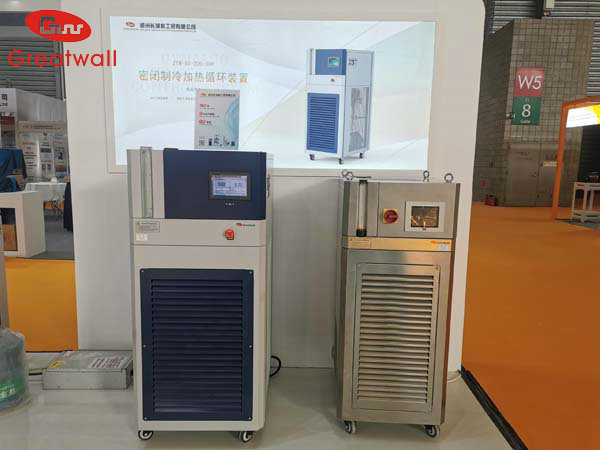 制冷加熱循環(huán)一體機(jī)，-80℃~+200℃高低溫控制